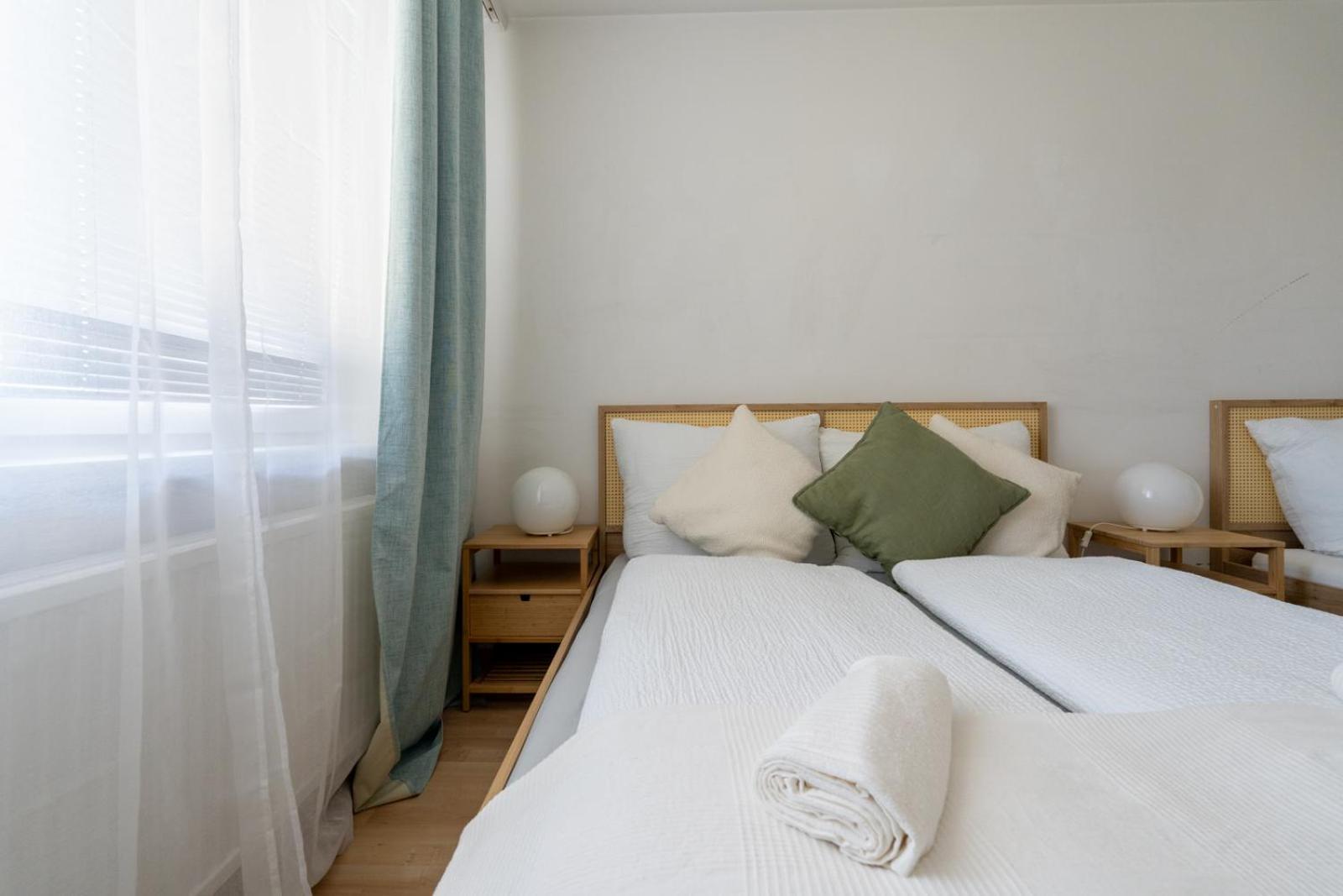 Two Bedrooms - 85 Squaremeters - 4 Min To U6 Dresdner Str Wien Eksteriør billede